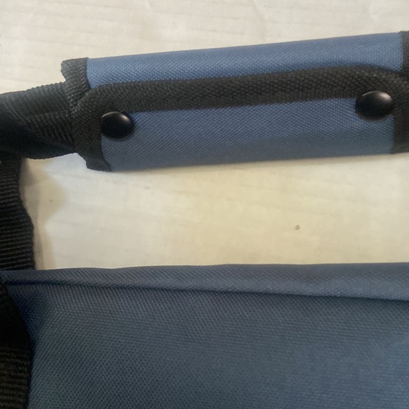 Barbour Arwin canvas bag - Picture 12 of 16